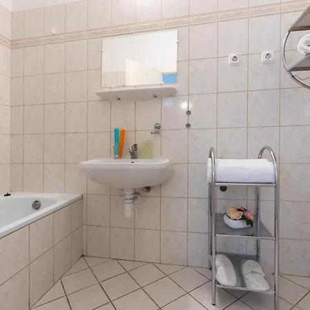 Compass Apartmanok Iv. Hajduszoboszlo